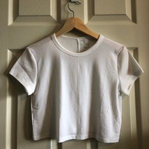 White crop tee